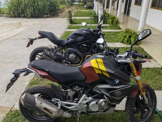 Mobirise Website Builder